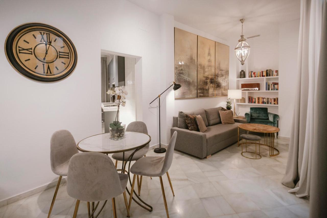 Tu Casa Con Patio En La Alameda Apartment Seville Luaran gambar