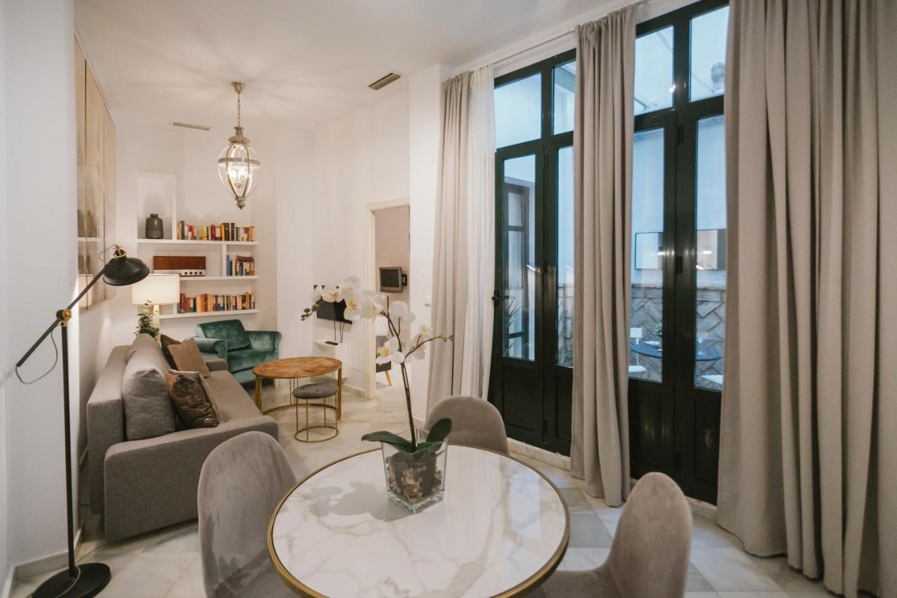 Tu Casa Con Patio En La Alameda Apartment Seville Luaran gambar