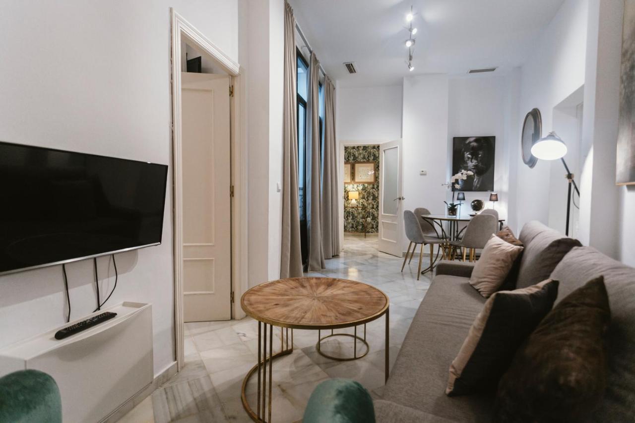 Tu Casa Con Patio En La Alameda Apartment Seville Luaran gambar