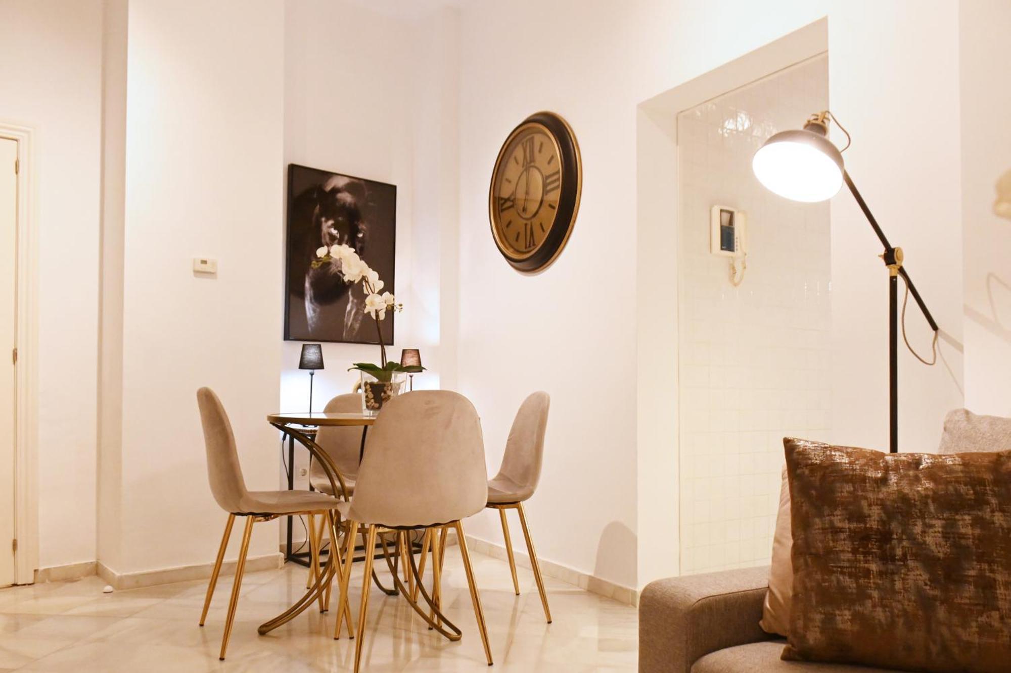 Tu Casa Con Patio En La Alameda Apartment Seville Bilik gambar